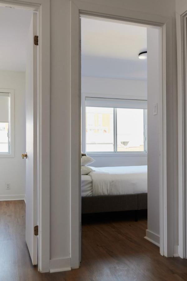 Hotel Laurence Montréal Buitenkant foto